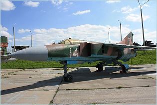 MiG-23 Flogger Mikoyan fighter aircraft technical data sheet specifications intelligence description information identification pictures photos images video Russia Russian Air Force aviation air defence industry military technology