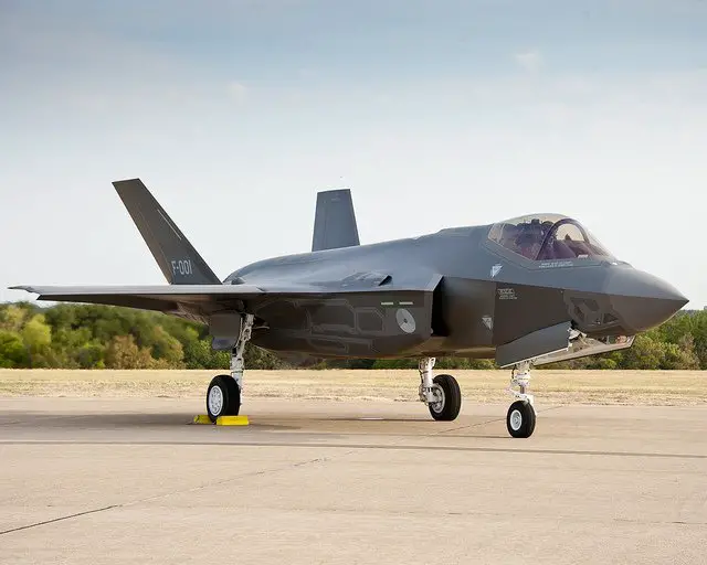 Since Monday November 10 afternoon, the Royal Netherlands Air Force has its first F-35 squadron. The squadron will operate in the US. The first F-35s are planned to transfer to bases in the Netherlands from 2019 onwards. The Dutch military will buy at least 37 aircraft of this type.