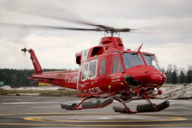 Canadian Coast Guard receives its two first Bell 412EPi helicopters 640 001
