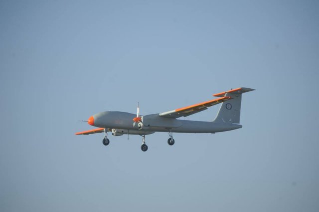India Rustom 2 UAV made its maiden flight 640 001
