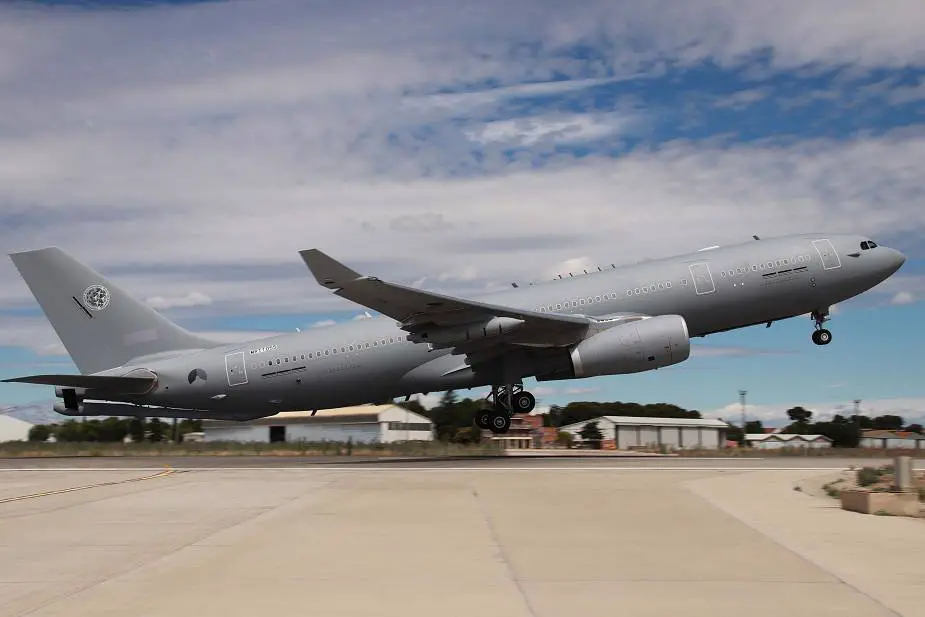 Airbus delivers first of eight Airbus A330 Multi Role Tanker Transport MRTT aircraft to NATO 925 001