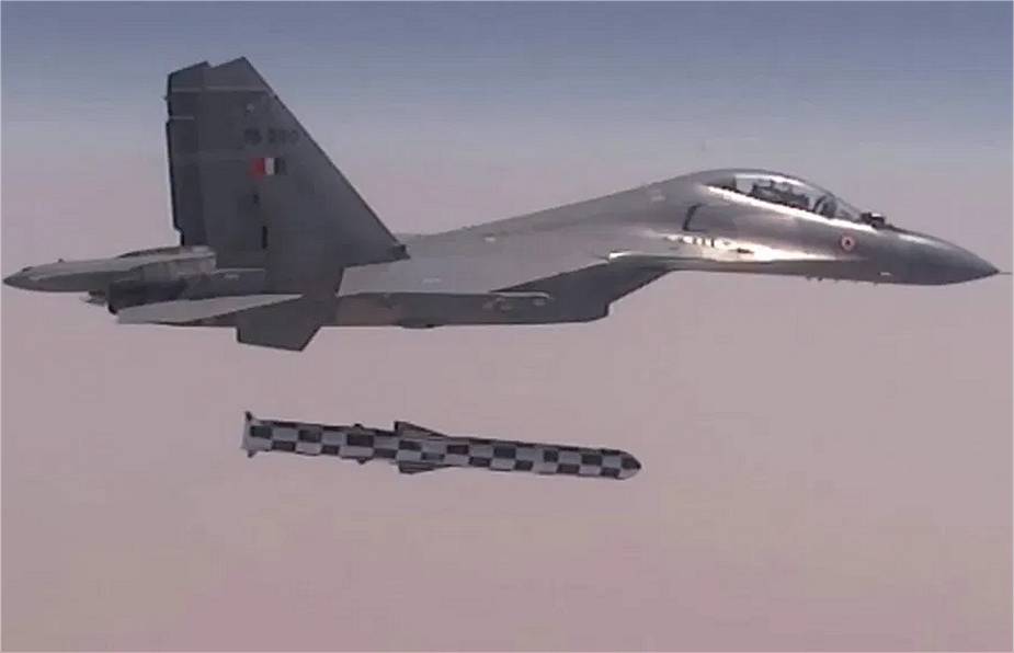 India certifies BRAHMOS A ALCM Air Launched Cruise Missile for Su 30MKI fighter 925 001