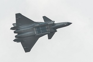 Chengdu J 20 Mighty Dragon Fighter Jet data pictures video 03