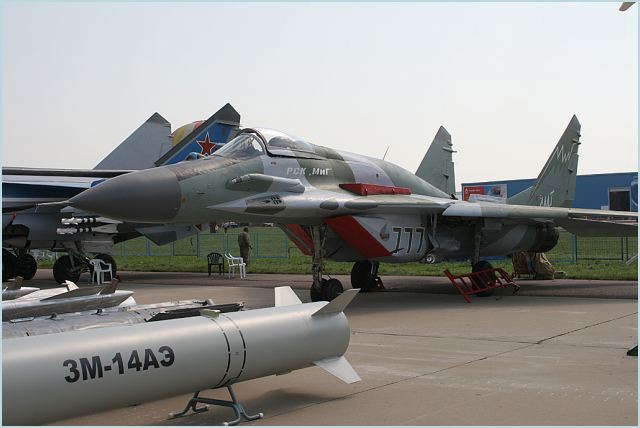 to MiG 21 I, MiG 29/33/35, Su 27/30/33 SOVIET/RUSSIAN AIR-TO-AIR ARMS 1/72 ICM 