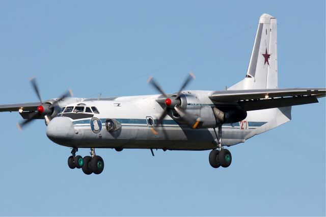 The Russian Defense Ministry and the Ilyushin Aviation Complex have signed a state contract for the development of the light military-transport plane Il-112V, the press service for the Aviation Complex has reported. "The construction of the test planes is scheduled for 2016 under the terms of the contract. The first test plane flight is scheduled to take place in 2016, too," the report, which was obtained by Interfax-AVN on Wednesday, says. 