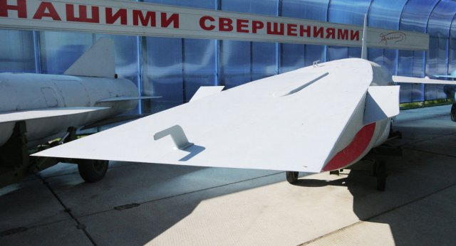 The first air-launched hypersonic missiles could be produced in Russia within the next six years, Boris Obnosov, general director of the Tactical Missile Systems Corporation, stated Thursday. "In my estimation, the first hypersonic products should appear … in this decade — before 2020. We have approached this. We are talking about speeds of up to six to eight Mach. Achieving higher speeds is a long term perspective," Obnosov told journalists at the Airshow China-2014 space exhibition.