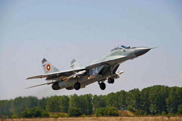 Bulgaria's military will scrap three dozen of its Russian-made fighter jets and bombers to reassert its independence from Moscow, the Bulgarian defense minister said. The plan to get rid of all Russian-made aircraft is part of Bulgaria's military development program through 2020 to further integrate the former Soviet bloc nation into the NATO defense alliance, of which it is a member, Bulgaria's Trud newspaper reported Monday, October 6. 