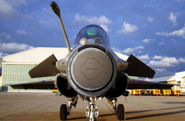 The French defence procurement agency (DGA) has awarded Thales a technology study contract for the next generation of active phased array radars, including modular processors and multifunction panel technologies. These new technologies will ultimately equip the Rafale combat aircraft and will be suitable for future unmanned combat air vehicles (UCAVs). 