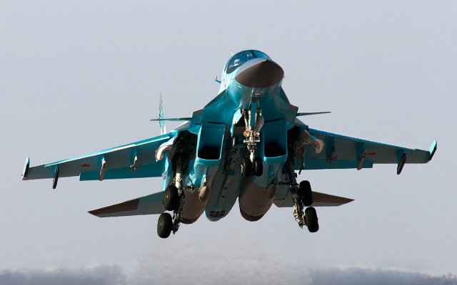 Russia takes delivery of another batch of Su 34 strike fighters 640 001