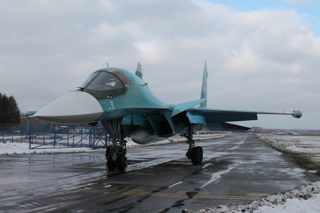 Sukhoi handed over new batch of su 34 frontline bombers to the Russian Air Force 640 002