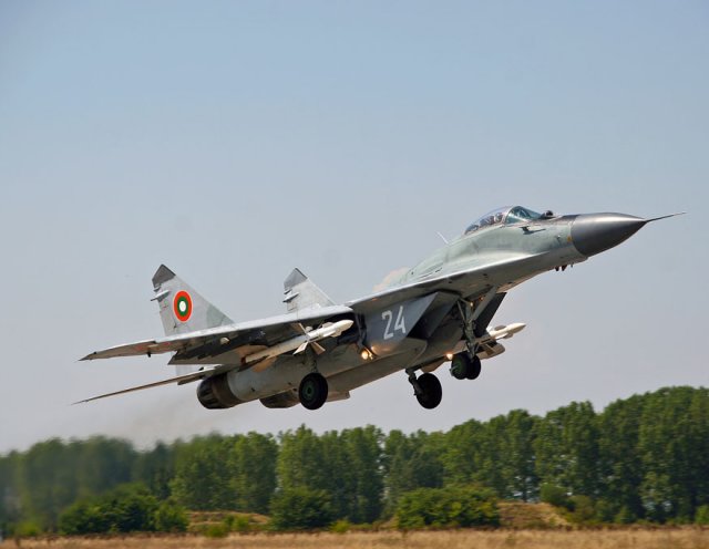 Bulgaria officially launches tender for the supply of 10 MiG 29 fighter jet engines 640 001