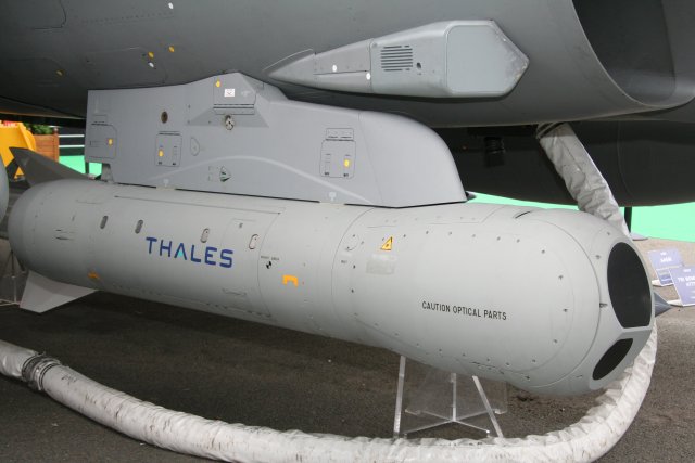 Pakista eyes on Thales Damocles targeting pod for its JF 17 fighter jets 640 001