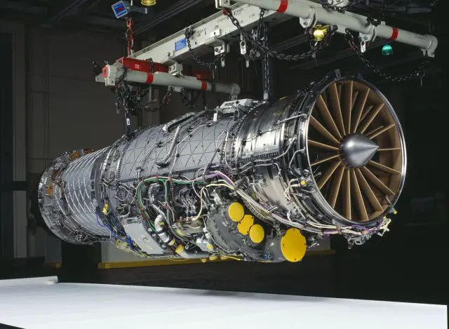 Pratt Whitney and KMWE sign agreement to manufacture F135 engine components 640 001