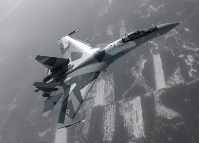 Russia Eastern Military District takes delivery of two new Su 35S multirole fighter aircraft 640 001