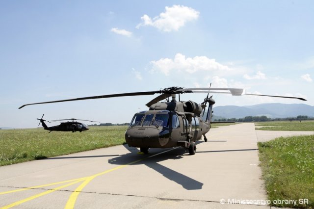 First two UH 60M Black Hawk helicopters delivered toSlovakia 640 001