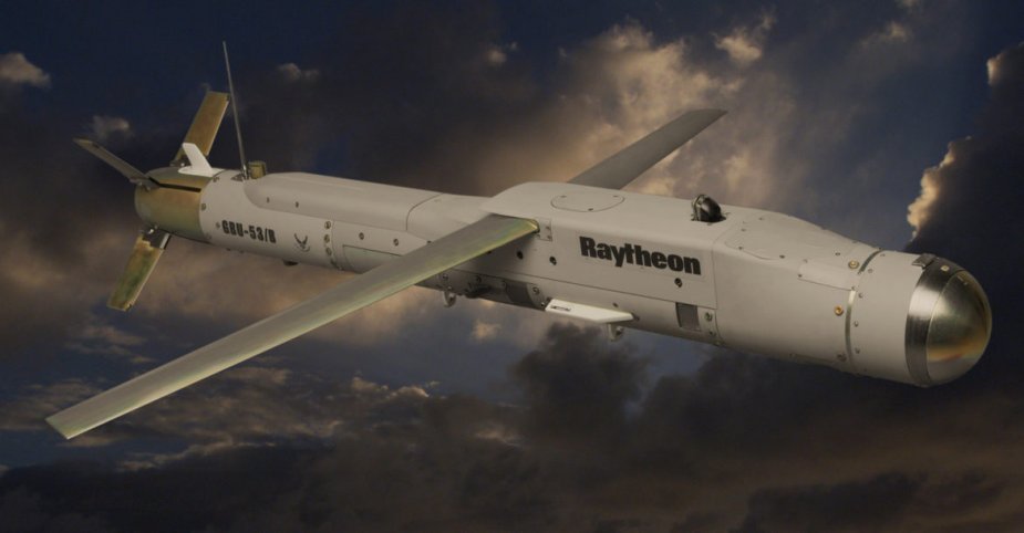 Raytheon contracted for SDB II integration on F A 18E F platform 001