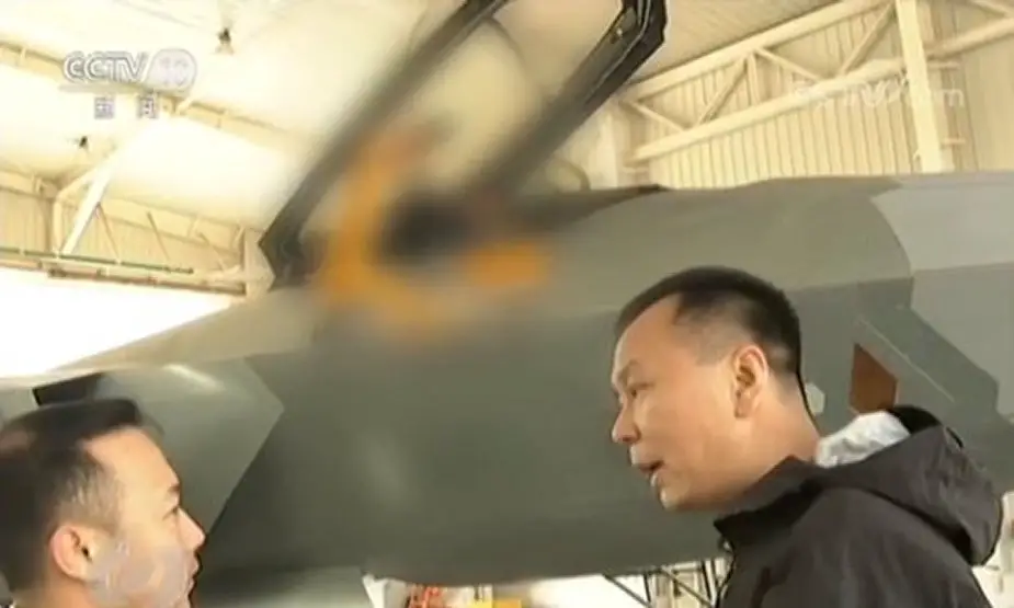Chinas J 20 fighter jet now aerial refueling capable