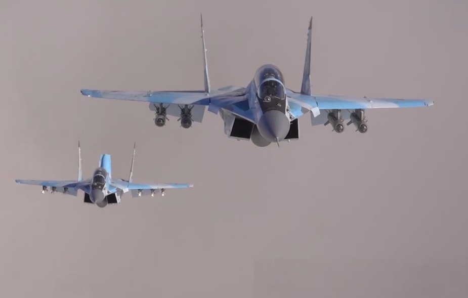 Russian pilots testing MiG 35 weapons and on board equipment 001