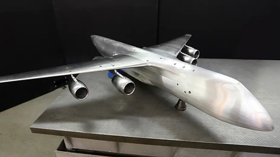 Russia continues creation of heavy Slon airlifter