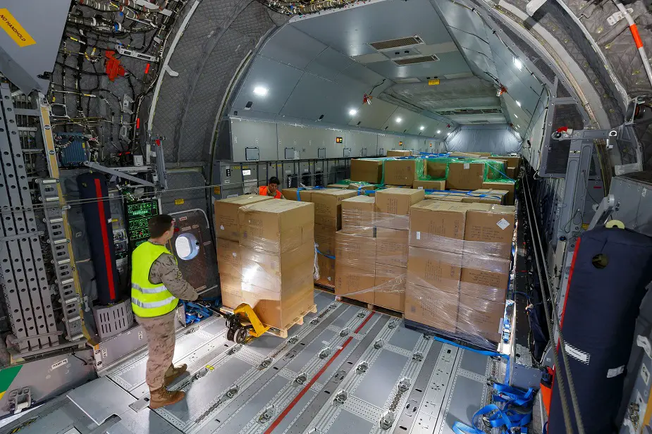 Airbus A400M transports masks to Spain in support of COVID 19 crisis efforts 02