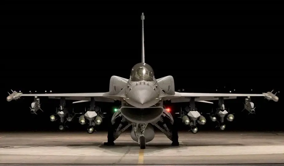 Lockheed Martin F 16 Fighting Falcons produced only in Viper version 2
