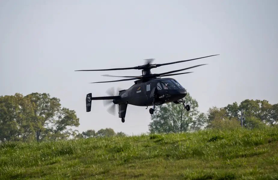 Sikorsky S 97 Raider helicopter performs first flight demos for US Army officials 01