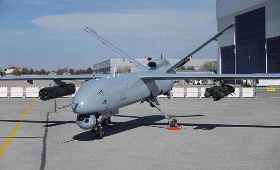 Anka UAV Turkish defense industry aviation and aerospace Aircraft Helicopters UAVs 925 001