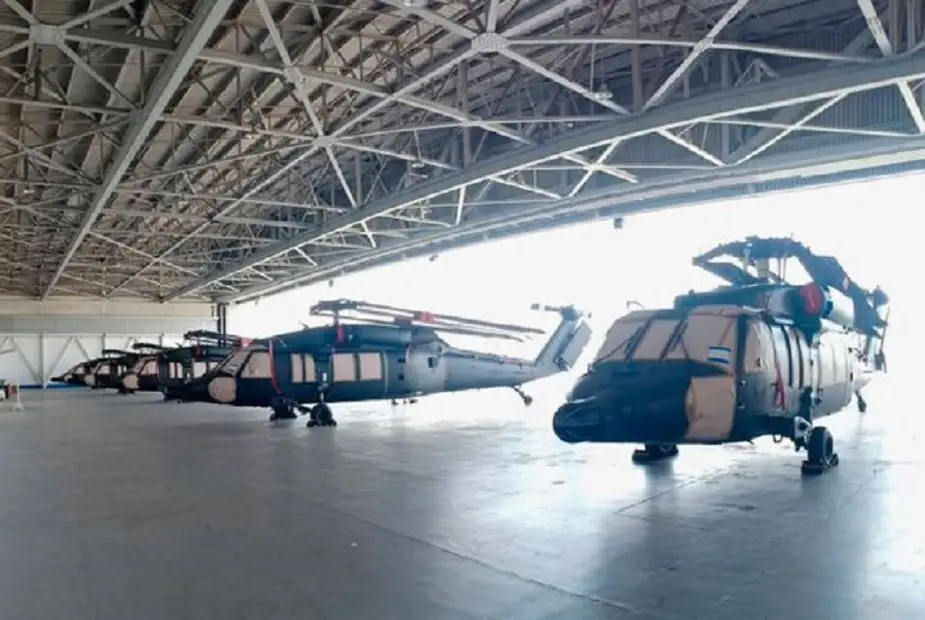 Philippines receive 5 Sikorsky S 70i Black Hawk helicopters from Poland