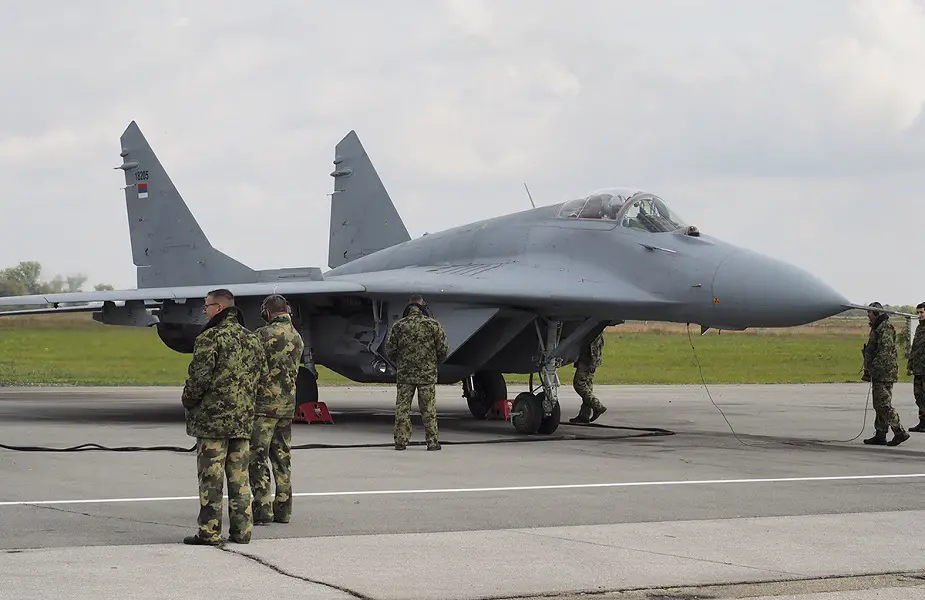 Russian and Serbian pilots holding joint drills in Serbia 01