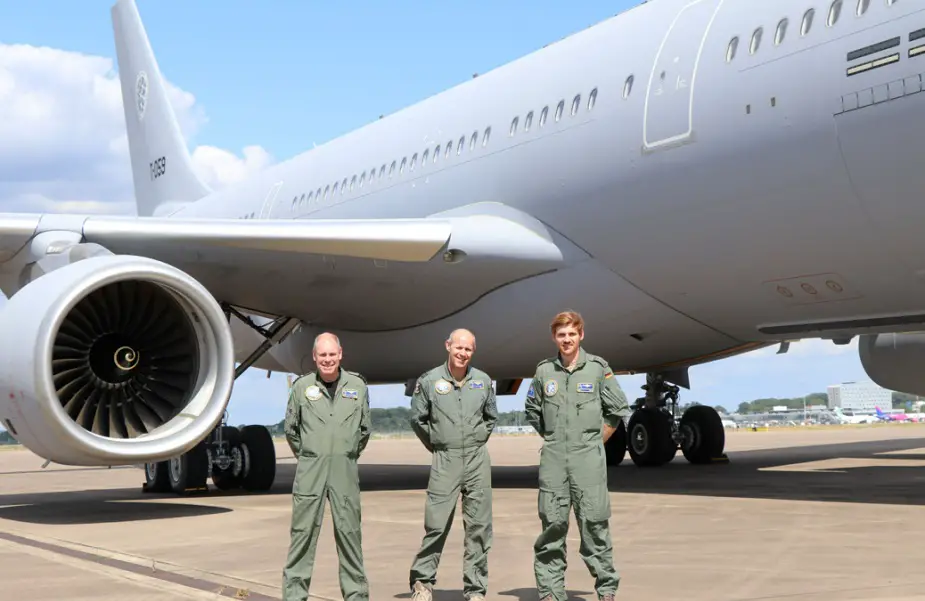 NSPA delivers sixthand seventh aircraft to the multinational MRTT unit 01