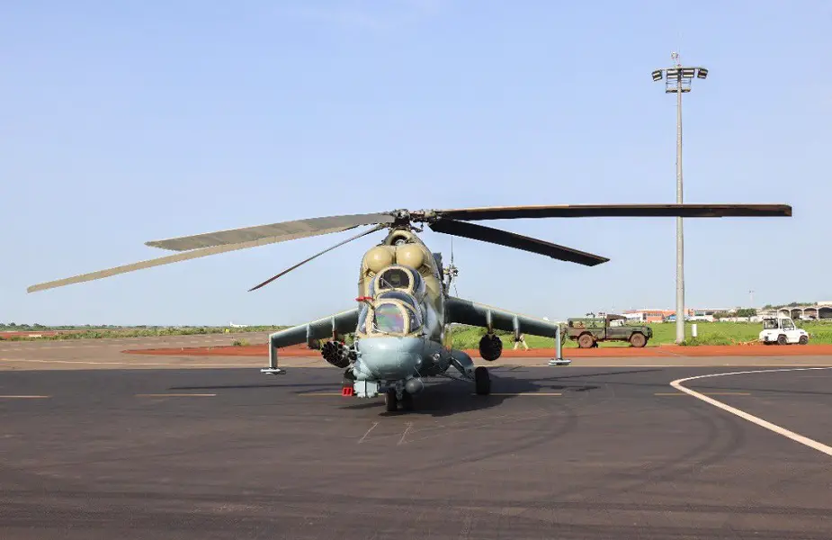 Russia delivers several helicopters attack planes to Mali 03
