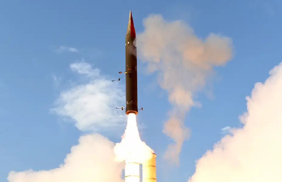 Israel successfully test fires Arrow 3 interceptor 01