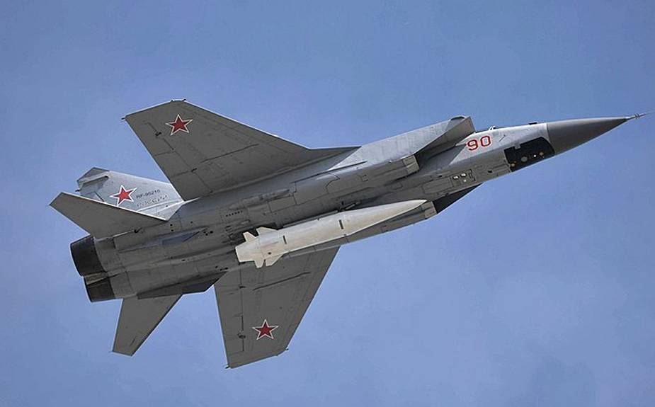 سقط صاروخ Kinzhal الروسي الأسرع من الصوت الذي تم إطلاقه من MiG 31 في روسيا 2