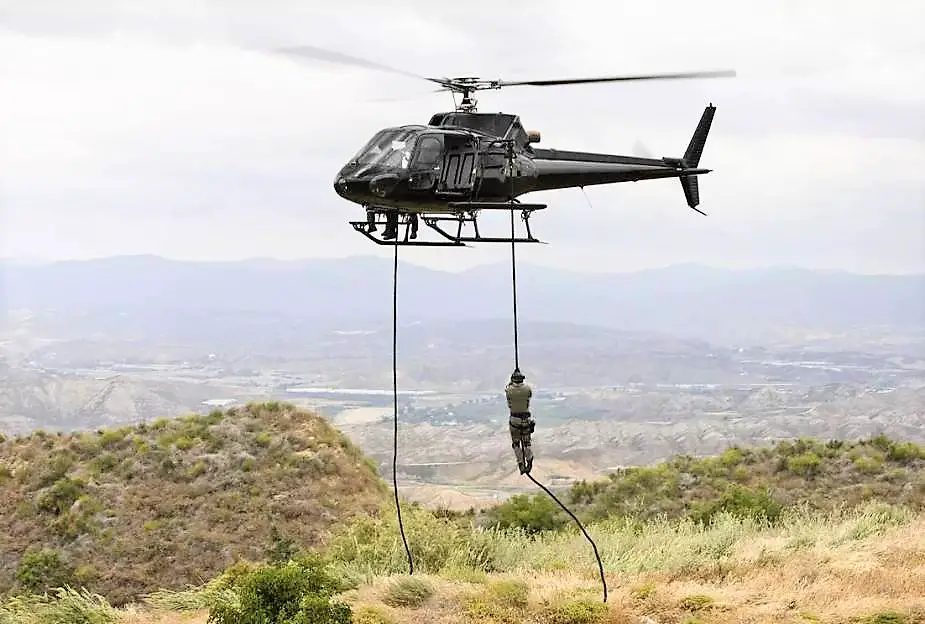 تكشف شركة Airbus Helicopters عن أول نسخ عسكرية أمريكية الصنع من H125 Ares