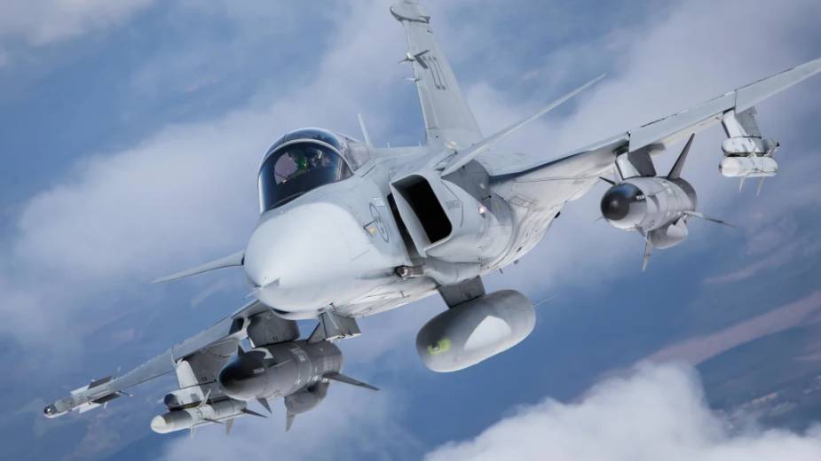 Sweden to train Ukrainian pilots on JAS 39 Gripen fighter and donate more military equipment