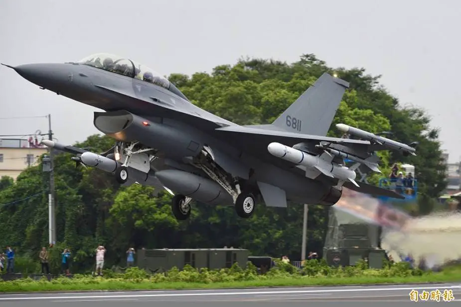تايوان تشتري مجموعة ضخمة من الصواريخ بقيمة 619 مليون دولار أمريكي من الولايات المتحدة لأسطولها من طراز F 16